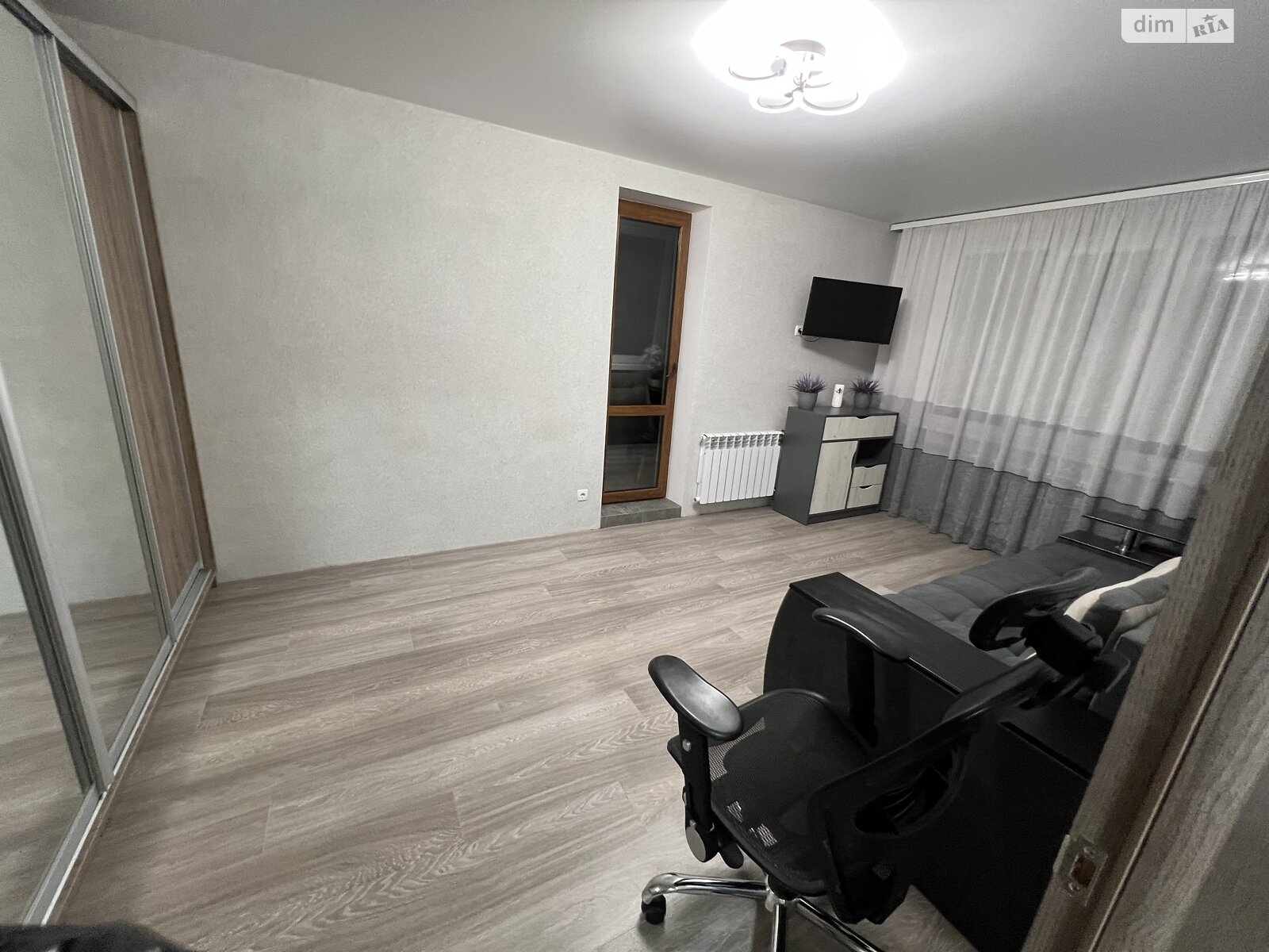 двокімнатна квартира в Вінниці, район Вишенька, на вул. Андрія Первозванного 50 в довготривалу оренду помісячно фото 1