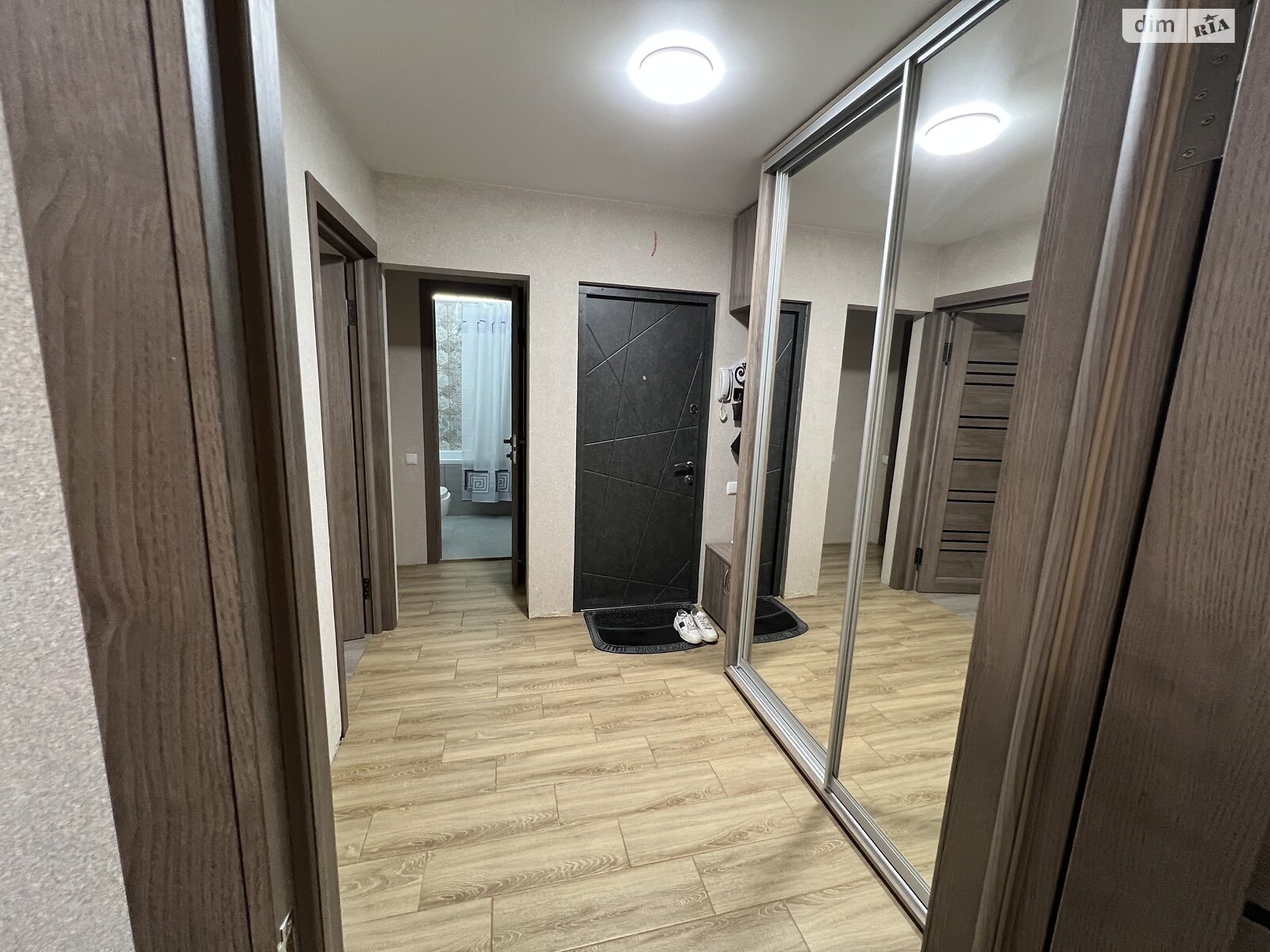 двокімнатна квартира в Вінниці, район Вишенька, на вул. Андрія Первозванного 50 в довготривалу оренду помісячно фото 1