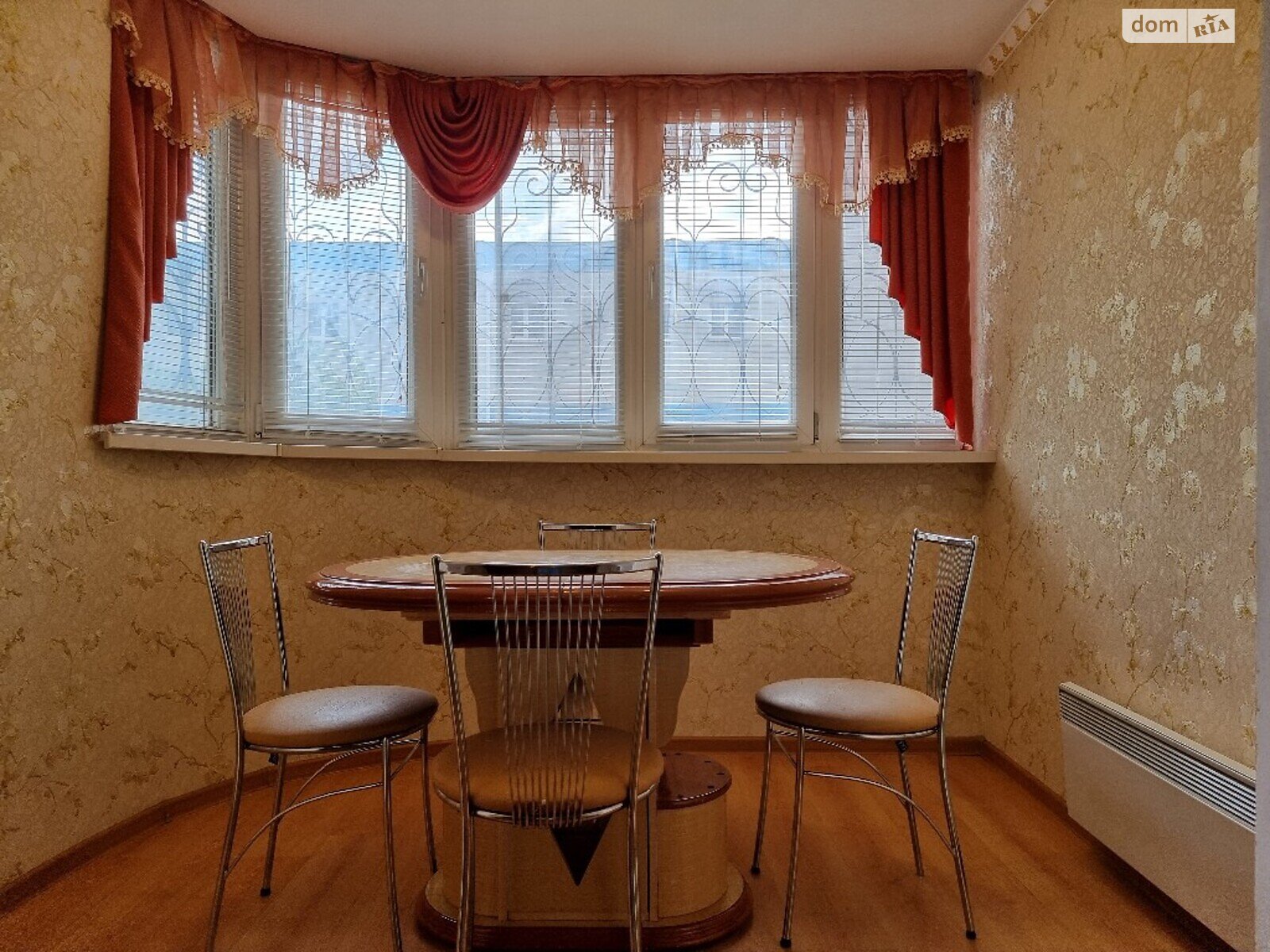 трехкомнатная квартира с мебелью в Виннице, район Вишенка, на ул. Келецкая в аренду на долгий срок помесячно фото 1