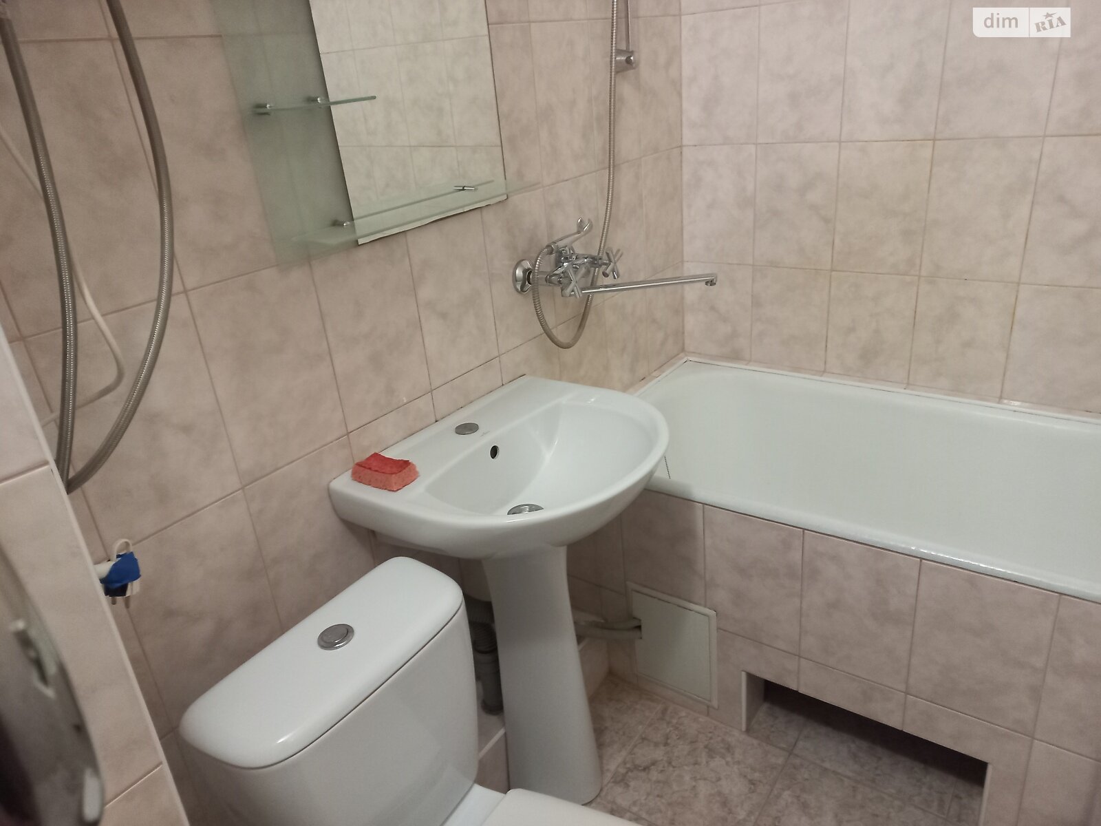однокімнатна квартира з меблями в Вінниці, район Вишенька, на вул. Келецька в довготривалу оренду помісячно фото 1 однокімнатна квартира з меблями в Вінниці, район Вишенька, на вул. Келецька в довготривалу оренду помісячно фото 1