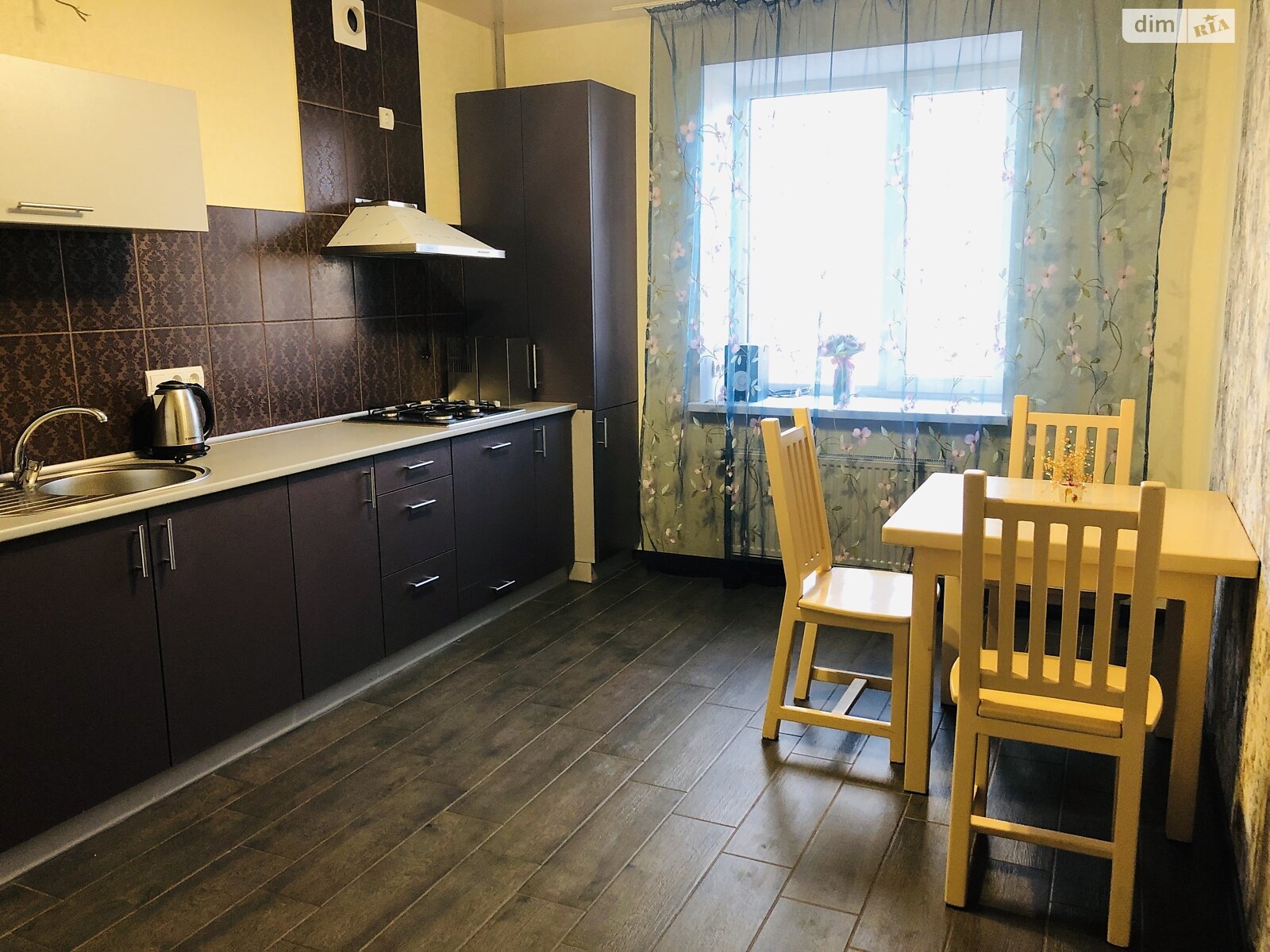 однокімнатна квартира в Вінниці, район Вишенька, на вул. Келецька 45Б в довготривалу оренду помісячно фото 1 однокімнатна квартира в Вінниці, район Вишенька, на вул. Келецька 45Б в довготривалу оренду помісячно фото 1