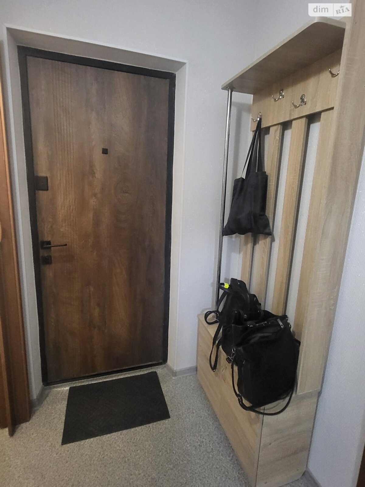 однокомнатная квартира в Виннице, район Вишенка, на ул. Келецкая в аренду на долгий срок помесячно фото 1 однокомнатная квартира в Виннице, район Вишенка, на ул. Келецкая в аренду на долгий срок помесячно фото 1