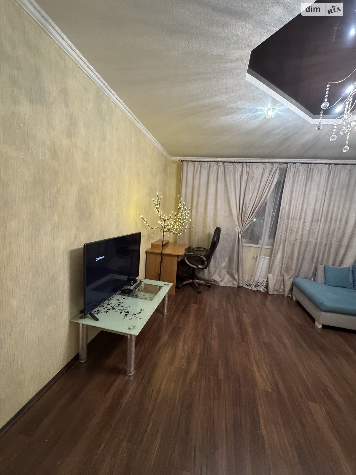 трикімнатна квартира в Вінниці, район Вишенька, на вул. Келецька в довготривалу оренду помісячно фото 1