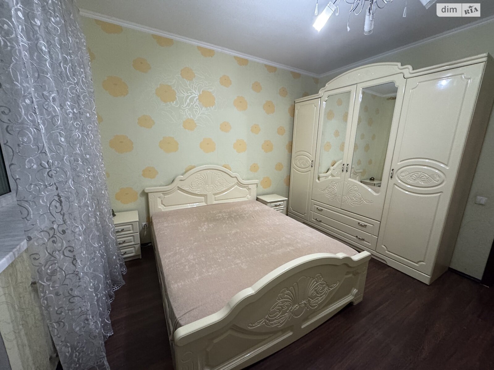 трикімнатна квартира в Вінниці, район Вишенька, на вул. Келецька в довготривалу оренду помісячно фото 1