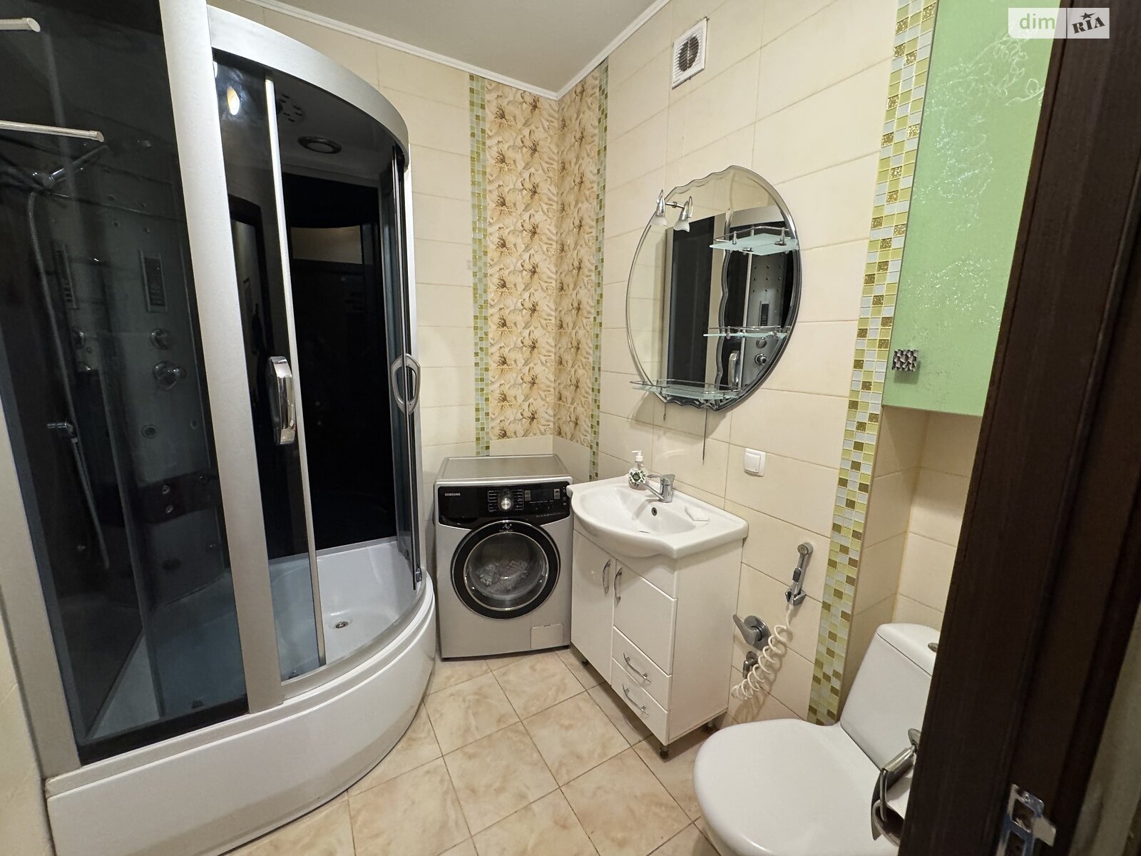 трикімнатна квартира в Вінниці, район Вишенька, на вул. Келецька в довготривалу оренду помісячно фото 1