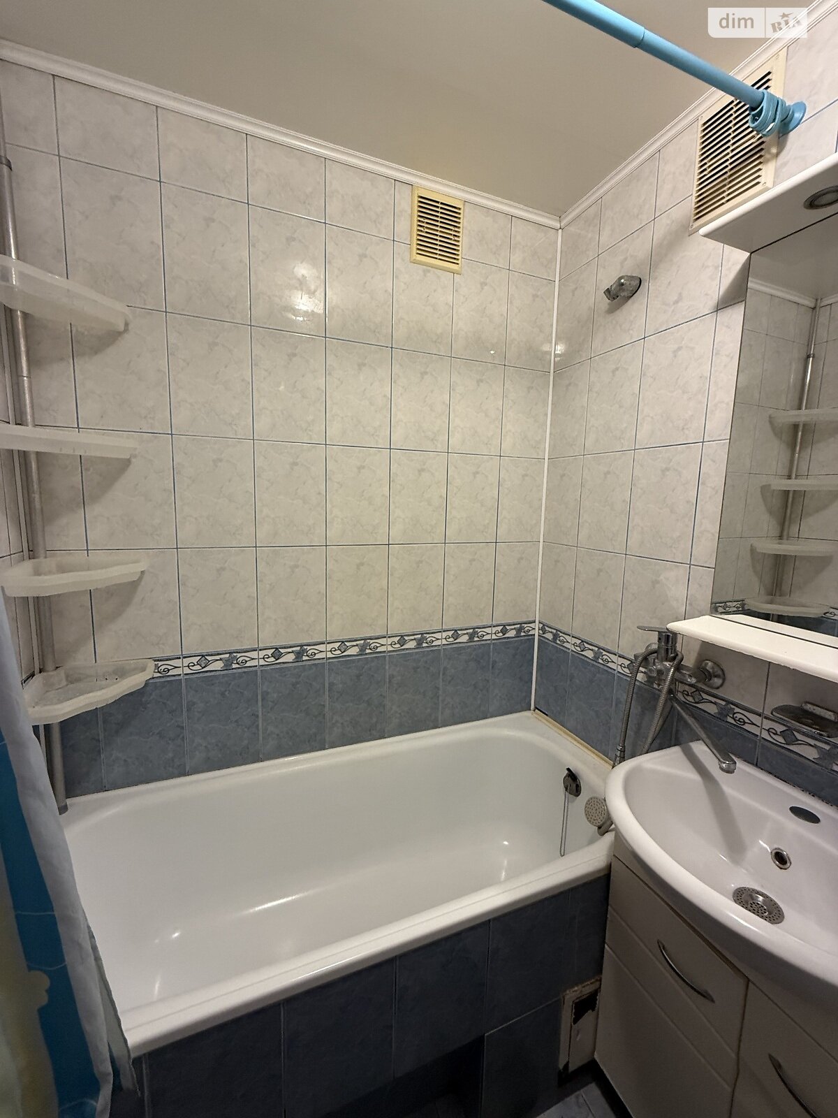 двокімнатна квартира в Вінниці, район Вишенька, на вул. Келецька 59 в довготривалу оренду помісячно фото 1