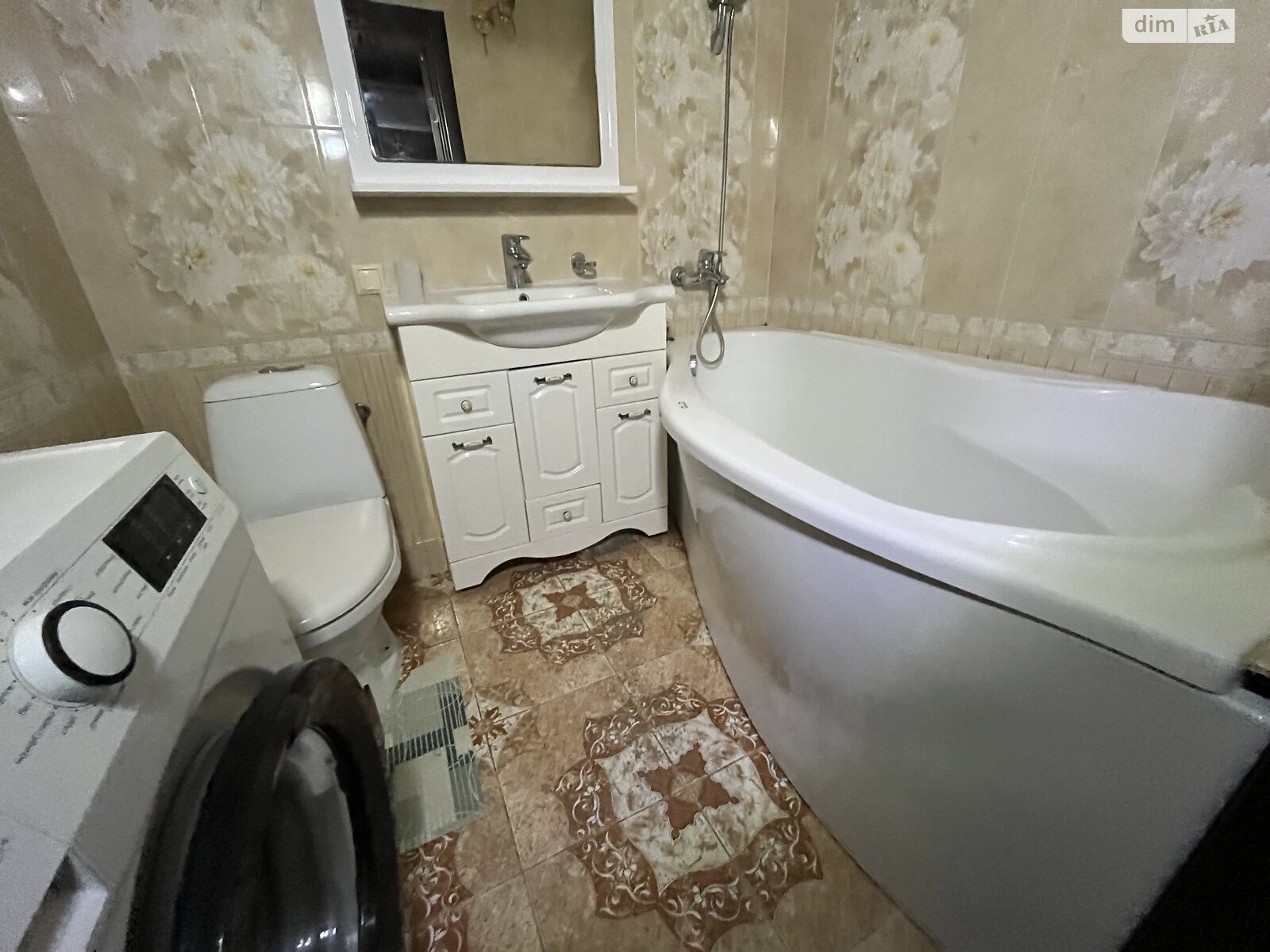 однокімнатна квартира в Вінниці, район Вишенька, на вул. Келецька в довготривалу оренду помісячно фото 1