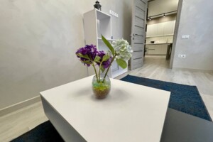 трехкомнатная квартира в Виннице, район Вишенка, на просп. Космонавтов в аренду на долгий срок помесячно фото 2