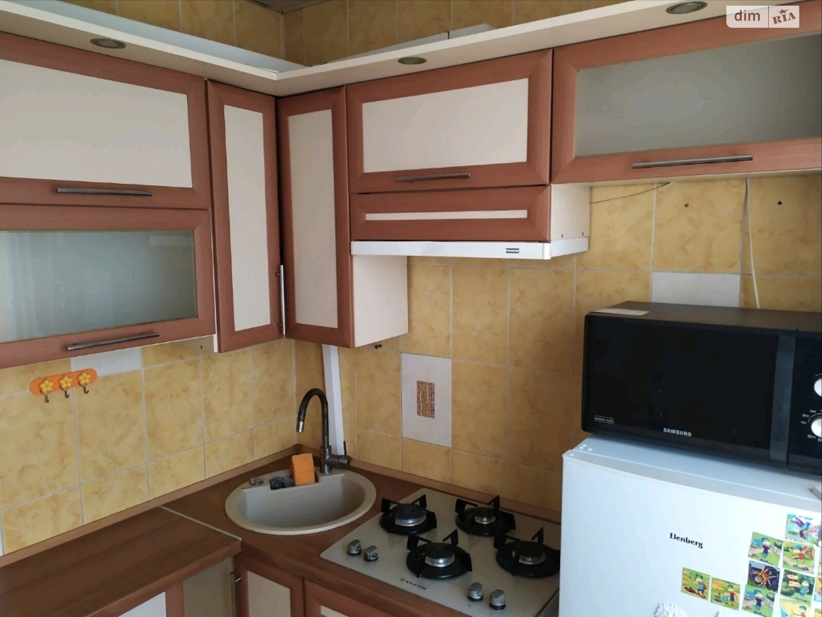 двокімнатна квартира в Вінниці, район Вишенька, на просп. Космонавтів 19 в довготривалу оренду помісячно фото 1 двокімнатна квартира в Вінниці, район Вишенька, на просп. Космонавтів 19 в довготривалу оренду помісячно фото 1