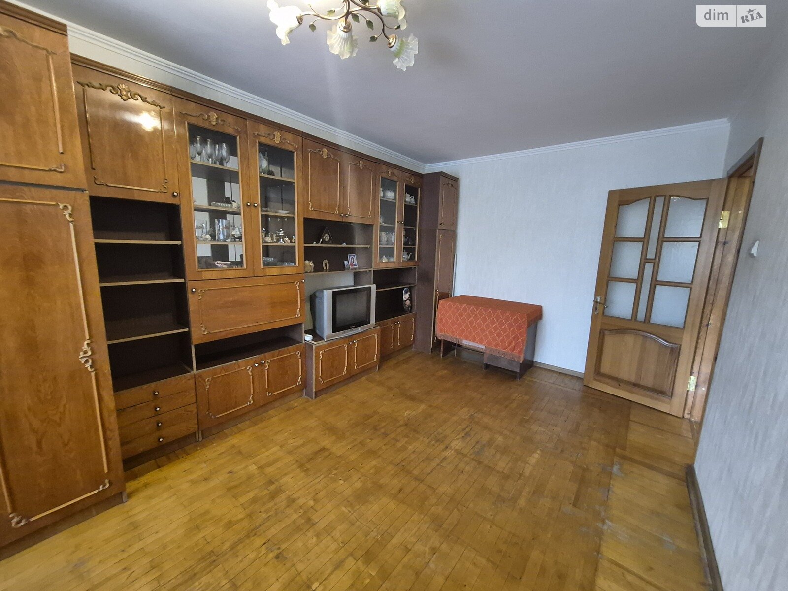 трехкомнатная квартира в Виннице, район Вишенка, на просп. Космонавтов в аренду на долгий срок помесячно фото 1 трехкомнатная квартира в Виннице, район Вишенка, на просп. Космонавтов в аренду на долгий срок помесячно фото 1