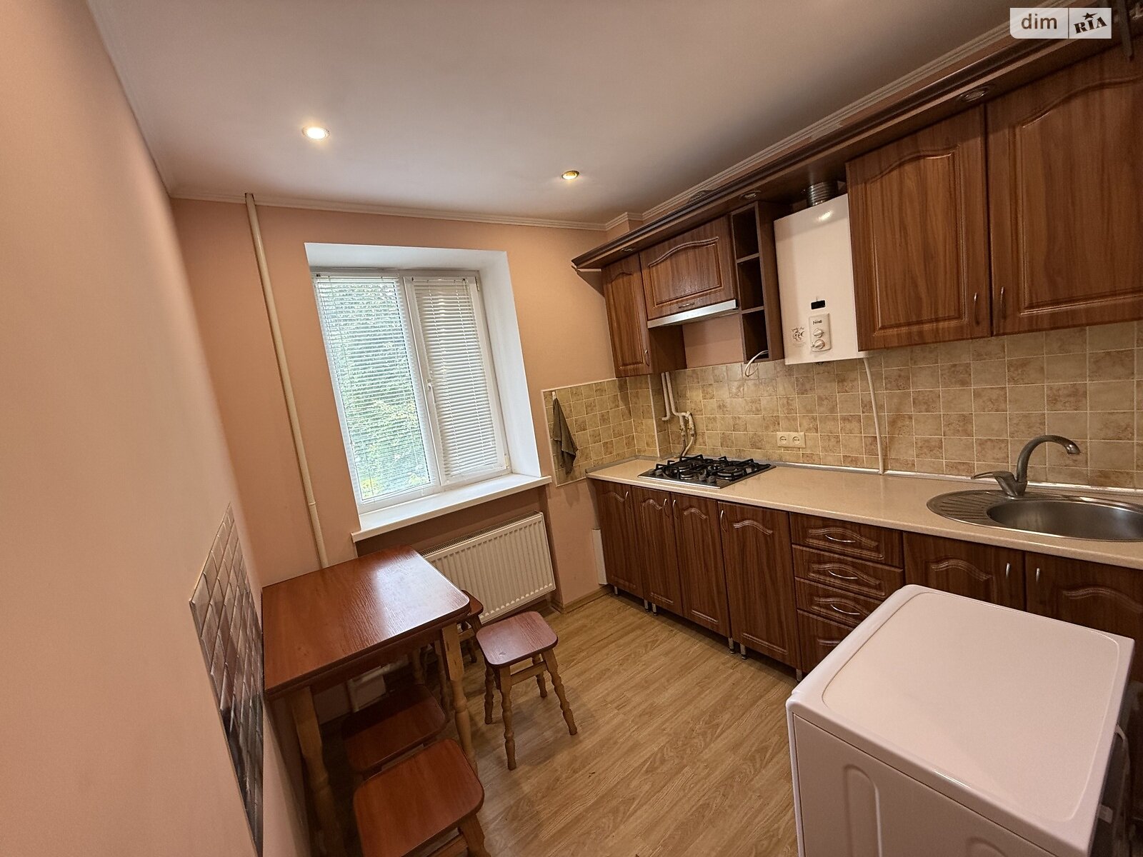 однокімнатна квартира в Вінниці, район Вишенька, на просп. Космонавтів в довготривалу оренду помісячно фото 1