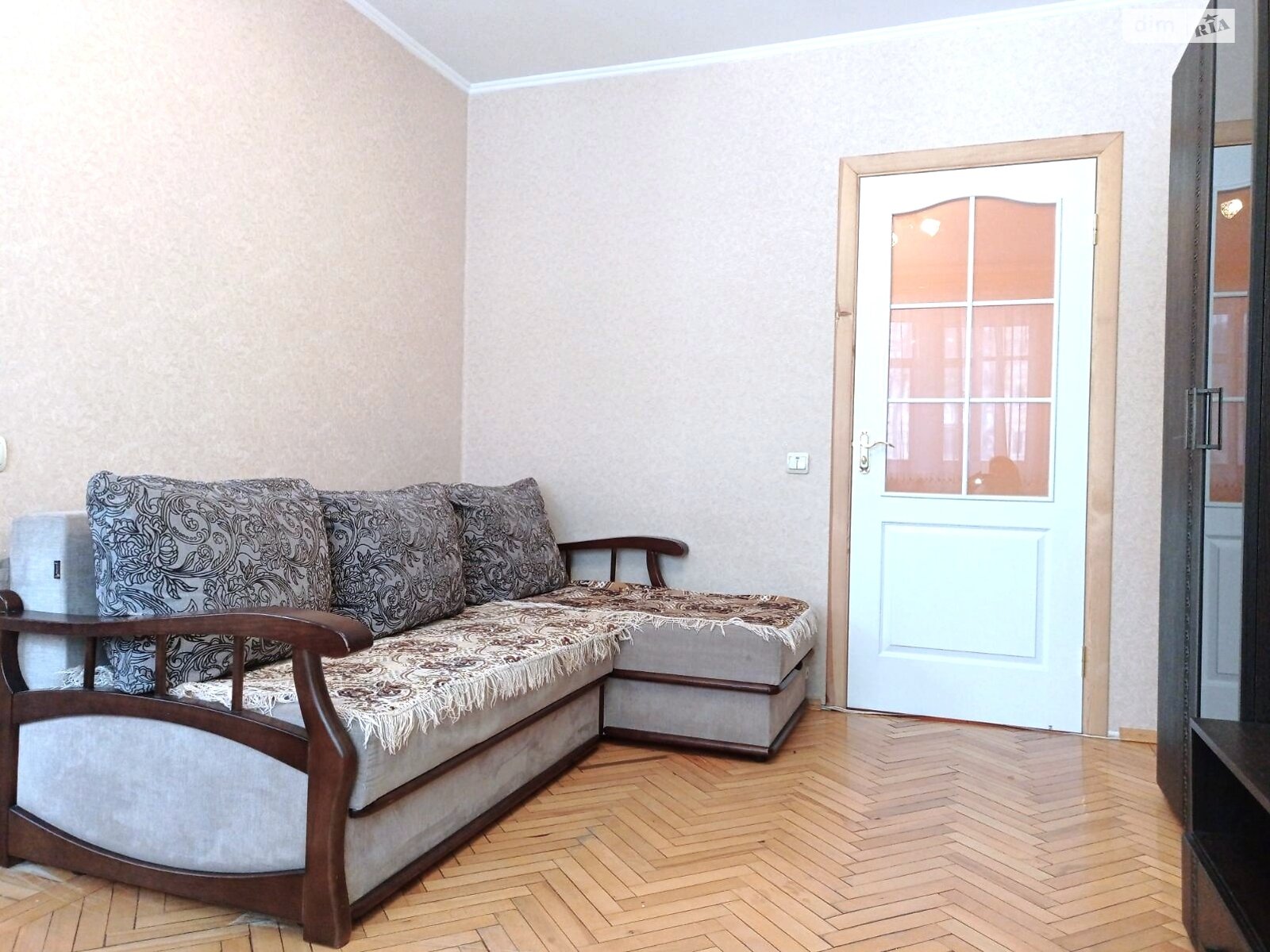 двокімнатна квартира в Вінниці, район Вишенька, на просп. Космонавтів 17 в довготривалу оренду помісячно фото 1 двокімнатна квартира в Вінниці, район Вишенька, на просп. Космонавтів 17 в довготривалу оренду помісячно фото 1