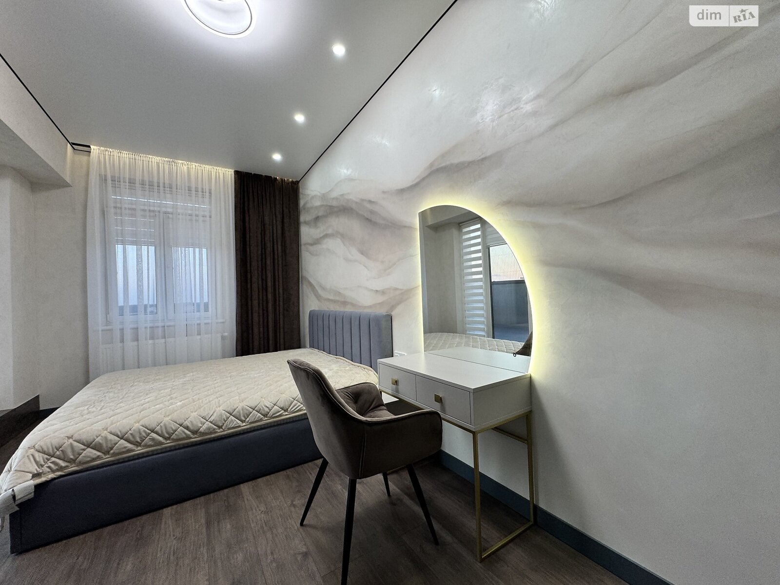 двокімнатна квартира в Вінниці, район Вишенька, на просп. Космонавтів 49 в довготривалу оренду помісячно фото 1 двокімнатна квартира в Вінниці, район Вишенька, на просп. Космонавтів 49 в довготривалу оренду помісячно фото 1