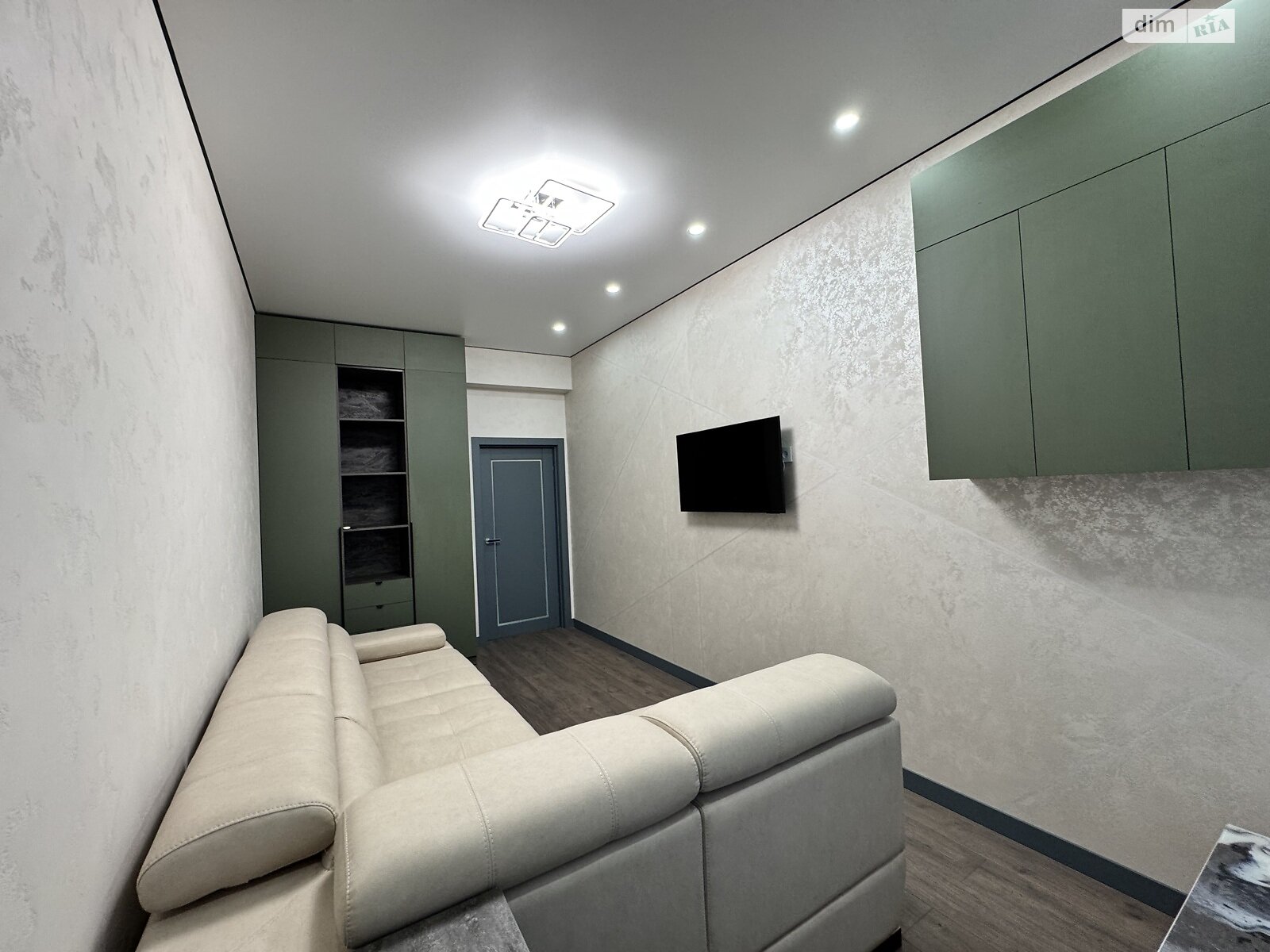 двокімнатна квартира в Вінниці, район Вишенька, на просп. Космонавтів 49 в довготривалу оренду помісячно фото 1 двокімнатна квартира в Вінниці, район Вишенька, на просп. Космонавтів 49 в довготривалу оренду помісячно фото 1