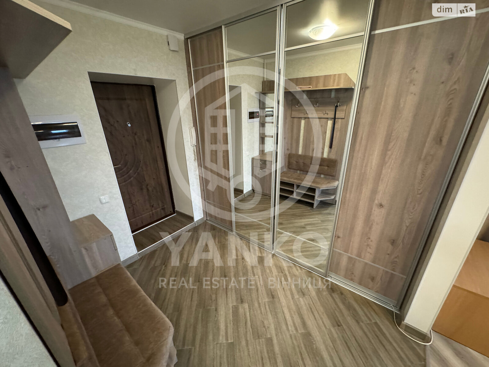 двухкомнатная квартира в Виннице, район Вишенка, на просп. Космонавтов в аренду на долгий срок помесячно фото 1 двухкомнатная квартира в Виннице, район Вишенка, на просп. Космонавтов в аренду на долгий срок помесячно фото 1