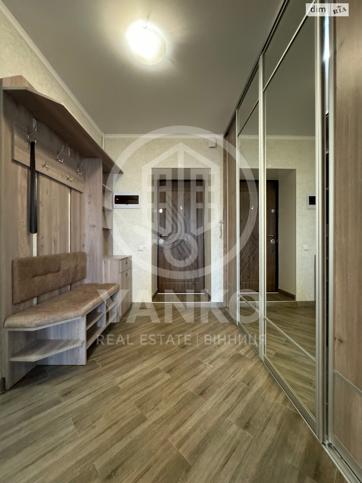 двухкомнатная квартира в Виннице, район Вишенка, на просп. Космонавтов в аренду на долгий срок помесячно фото 1 двухкомнатная квартира в Виннице, район Вишенка, на просп. Космонавтов в аренду на долгий срок помесячно фото 1