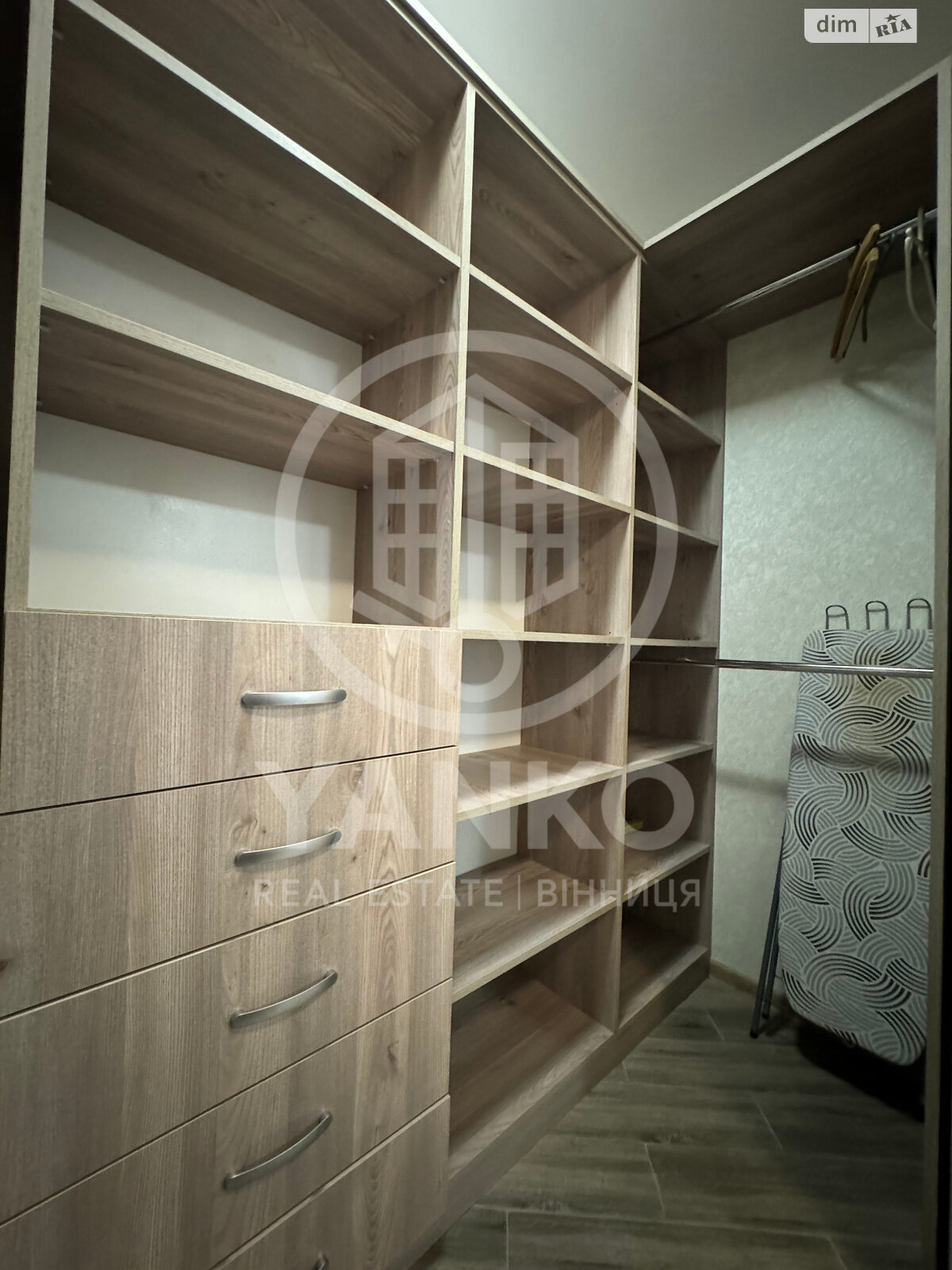 двухкомнатная квартира в Виннице, район Вишенка, на просп. Космонавтов в аренду на долгий срок помесячно фото 1 двухкомнатная квартира в Виннице, район Вишенка, на просп. Космонавтов в аренду на долгий срок помесячно фото 1