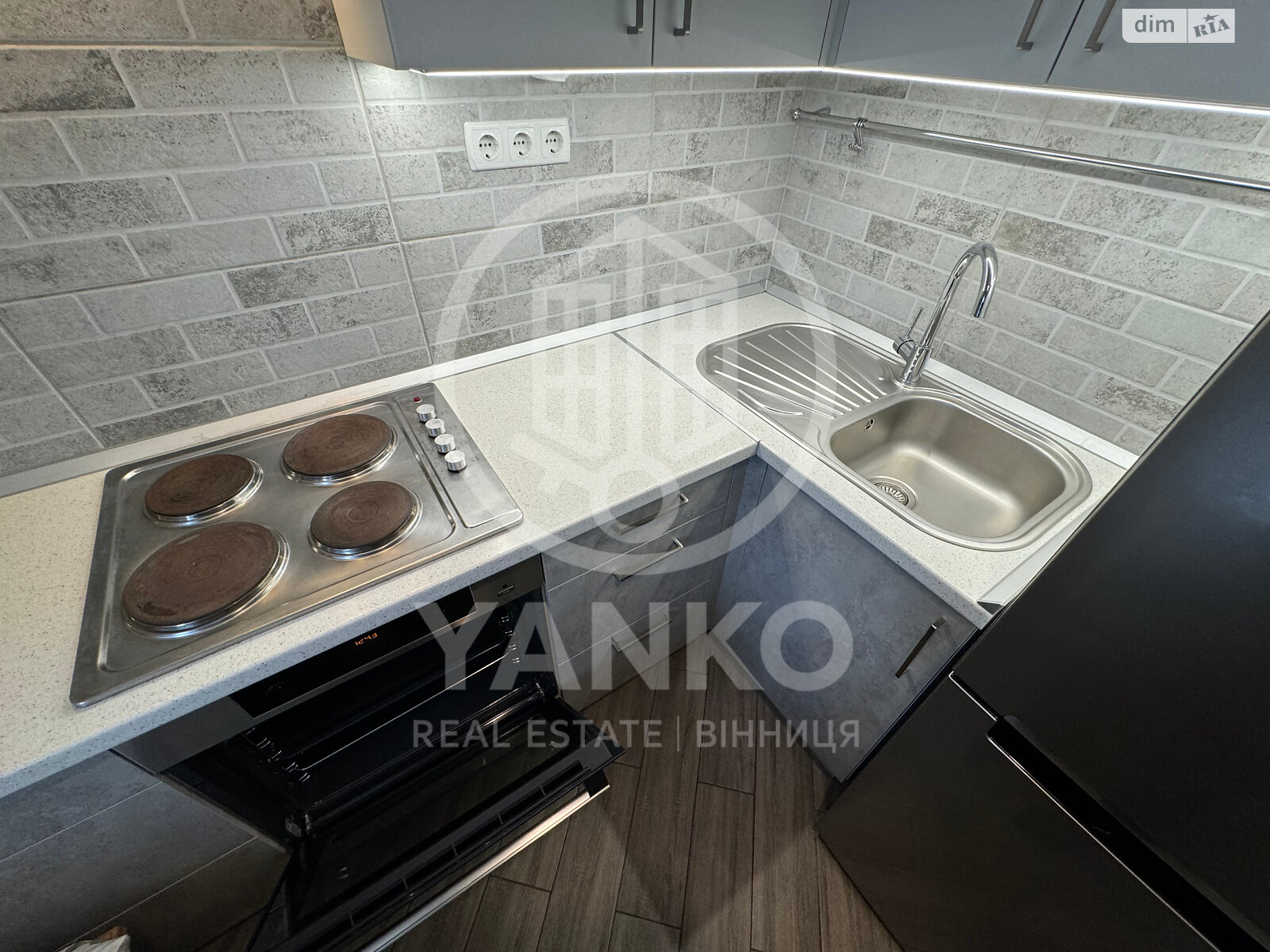 двухкомнатная квартира в Виннице, район Вишенка, на просп. Космонавтов в аренду на долгий срок помесячно фото 1 двухкомнатная квартира в Виннице, район Вишенка, на просп. Космонавтов в аренду на долгий срок помесячно фото 1