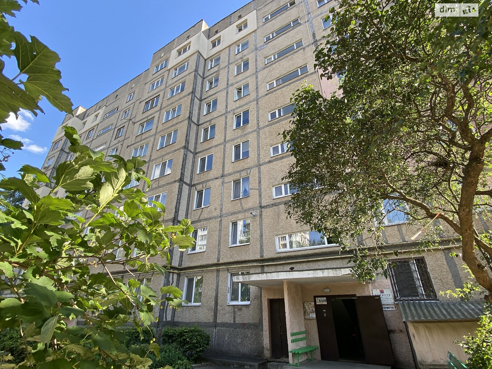 трехкомнатная квартира в Виннице, район Вишенка, на ул. Николая Ващука в аренду на долгий срок помесячно фото 1 трехкомнатная квартира в Виннице, район Вишенка, на ул. Николая Ващука в аренду на долгий срок помесячно фото 1