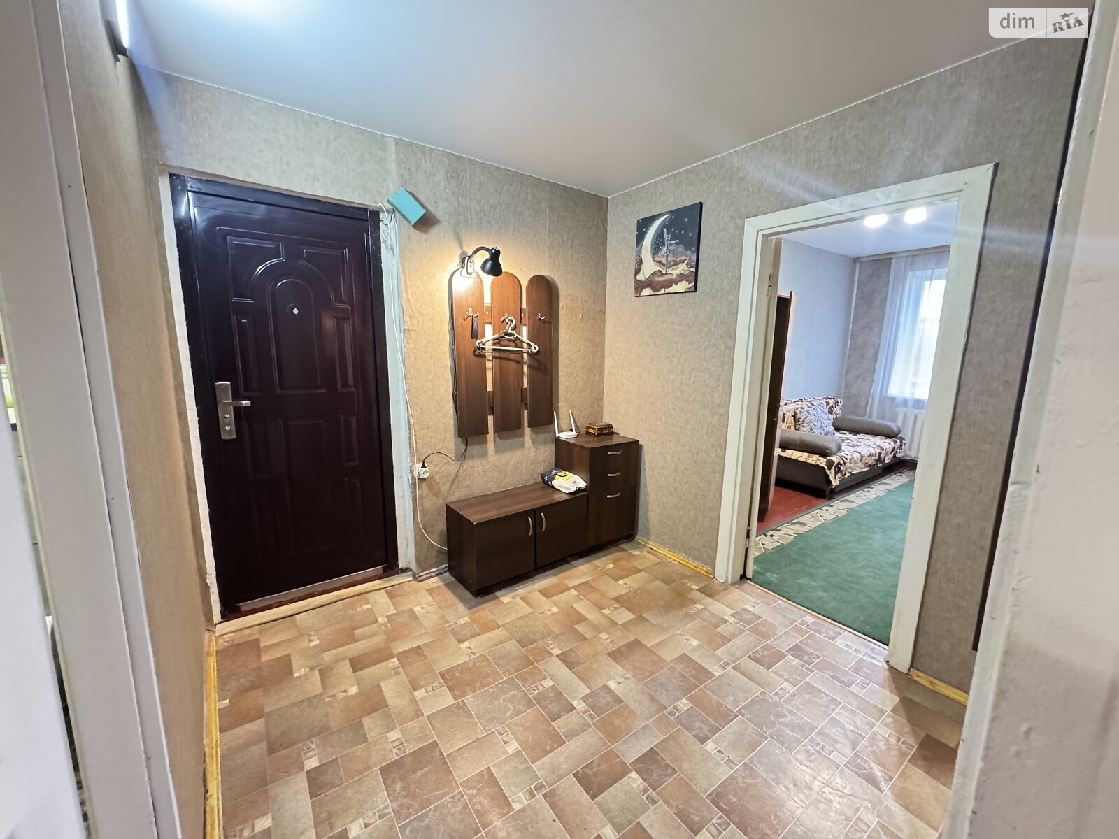 трехкомнатная квартира в Виннице, район Вишенка, на ул. Николая Ващука 15 в аренду на долгий срок помесячно фото 1 трехкомнатная квартира в Виннице, район Вишенка, на ул. Николая Ващука 15 в аренду на долгий срок помесячно фото 1