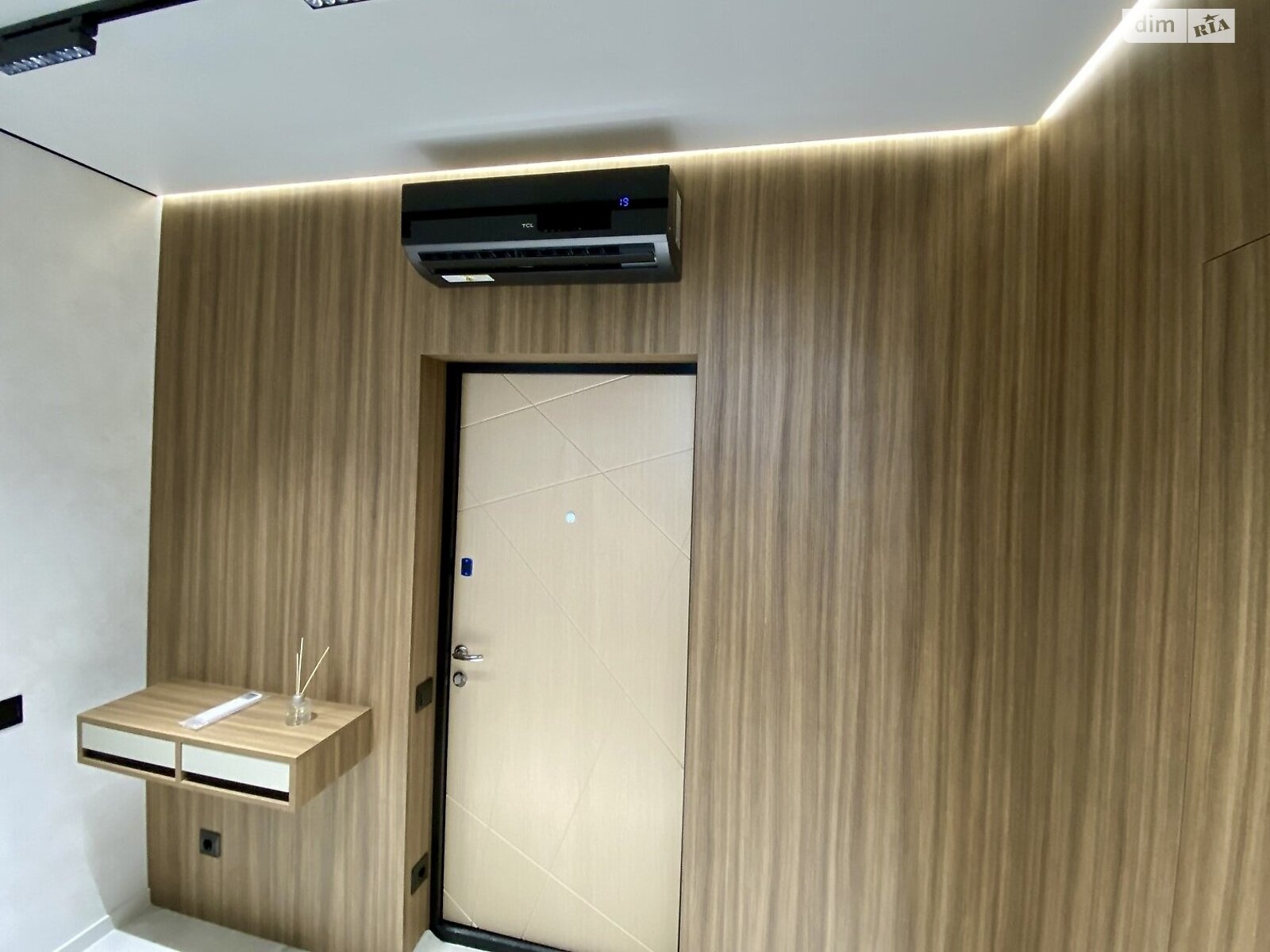 однокомнатная квартира в Виннице, район Вишенка, на ул. Праведников мира в аренду на долгий срок помесячно фото 1 однокомнатная квартира в Виннице, район Вишенка, на ул. Праведников мира в аренду на долгий срок помесячно фото 1