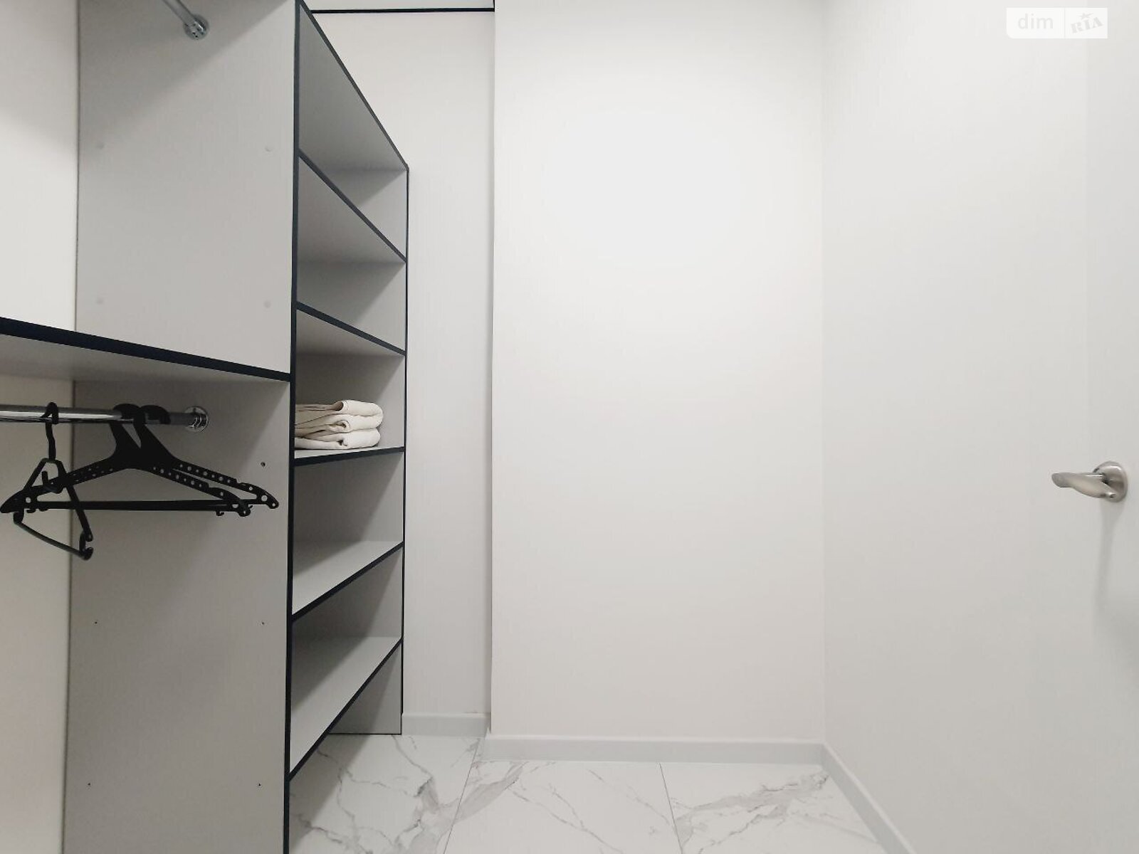 однокімнатна квартира в Вінниці, район Вишенька, на вул. Праведників світу в довготривалу оренду помісячно фото 1