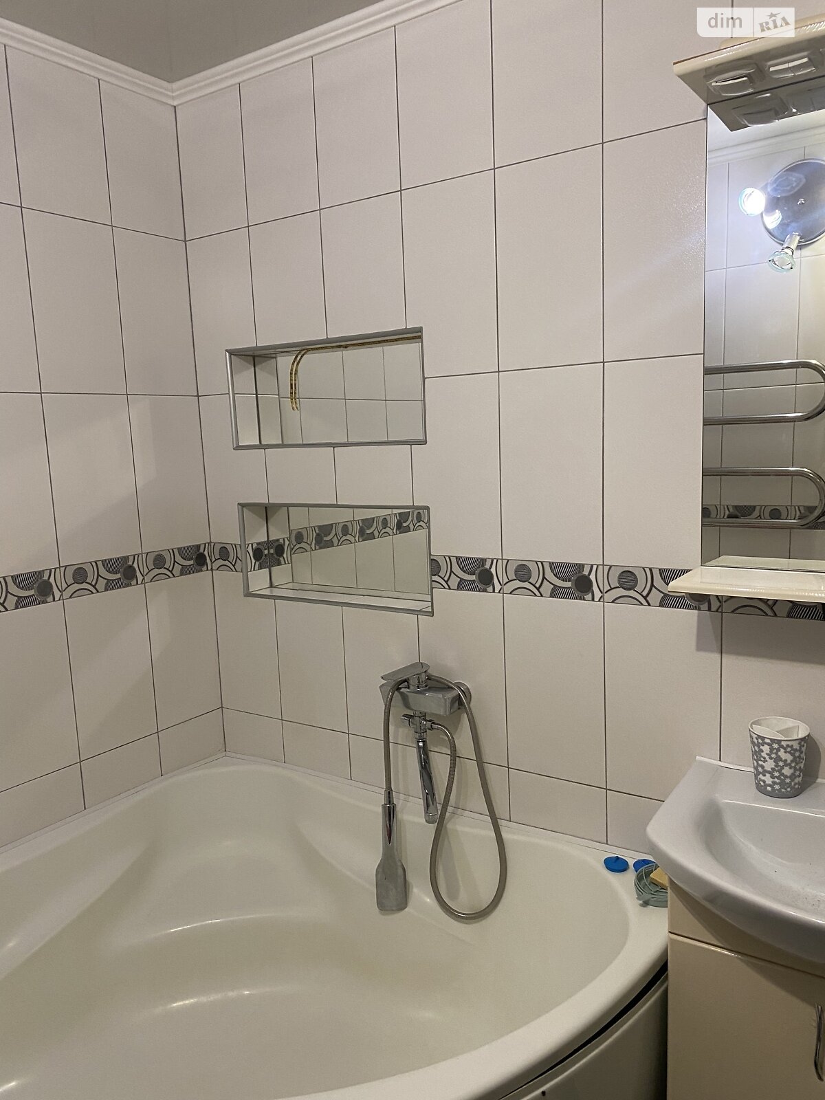 однокімнатна квартира в Вінниці, район Вишенька, на вул. Стельмаха в довготривалу оренду помісячно фото 1 однокімнатна квартира в Вінниці, район Вишенька, на вул. Стельмаха в довготривалу оренду помісячно фото 1