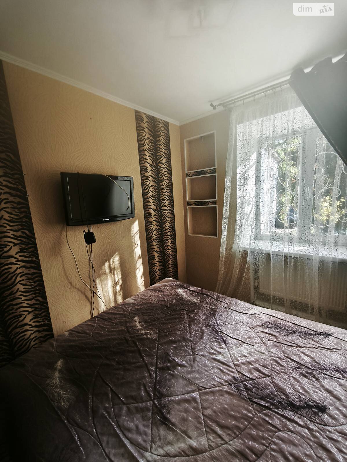 трикімнатна квартира з меблями в Вінниці, район Вишенька, на вул. Василя Порика в довготривалу оренду помісячно фото 1 трикімнатна квартира з меблями в Вінниці, район Вишенька, на вул. Василя Порика в довготривалу оренду помісячно фото 1