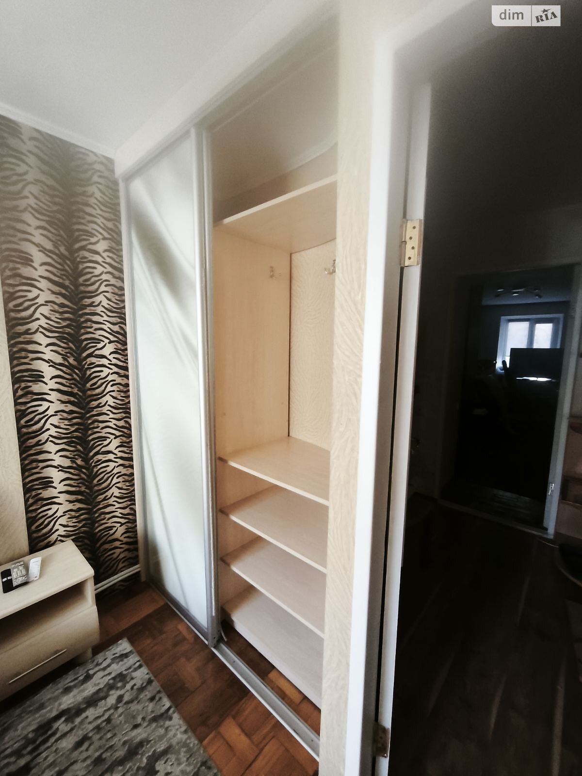 трикімнатна квартира з меблями в Вінниці, район Вишенька, на вул. Василя Порика в довготривалу оренду помісячно фото 1 трикімнатна квартира з меблями в Вінниці, район Вишенька, на вул. Василя Порика в довготривалу оренду помісячно фото 1