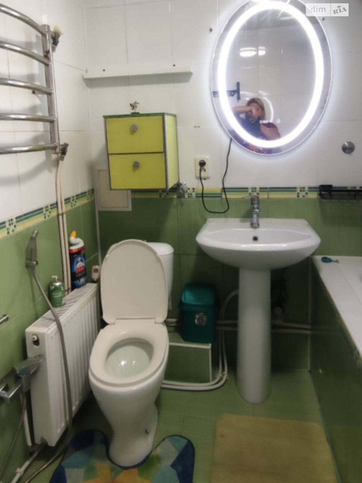 трикімнатна квартира з меблями в Вінниці, район Вишенька, на вул. Василя Порика в довготривалу оренду помісячно фото 1 трикімнатна квартира з меблями в Вінниці, район Вишенька, на вул. Василя Порика в довготривалу оренду помісячно фото 1