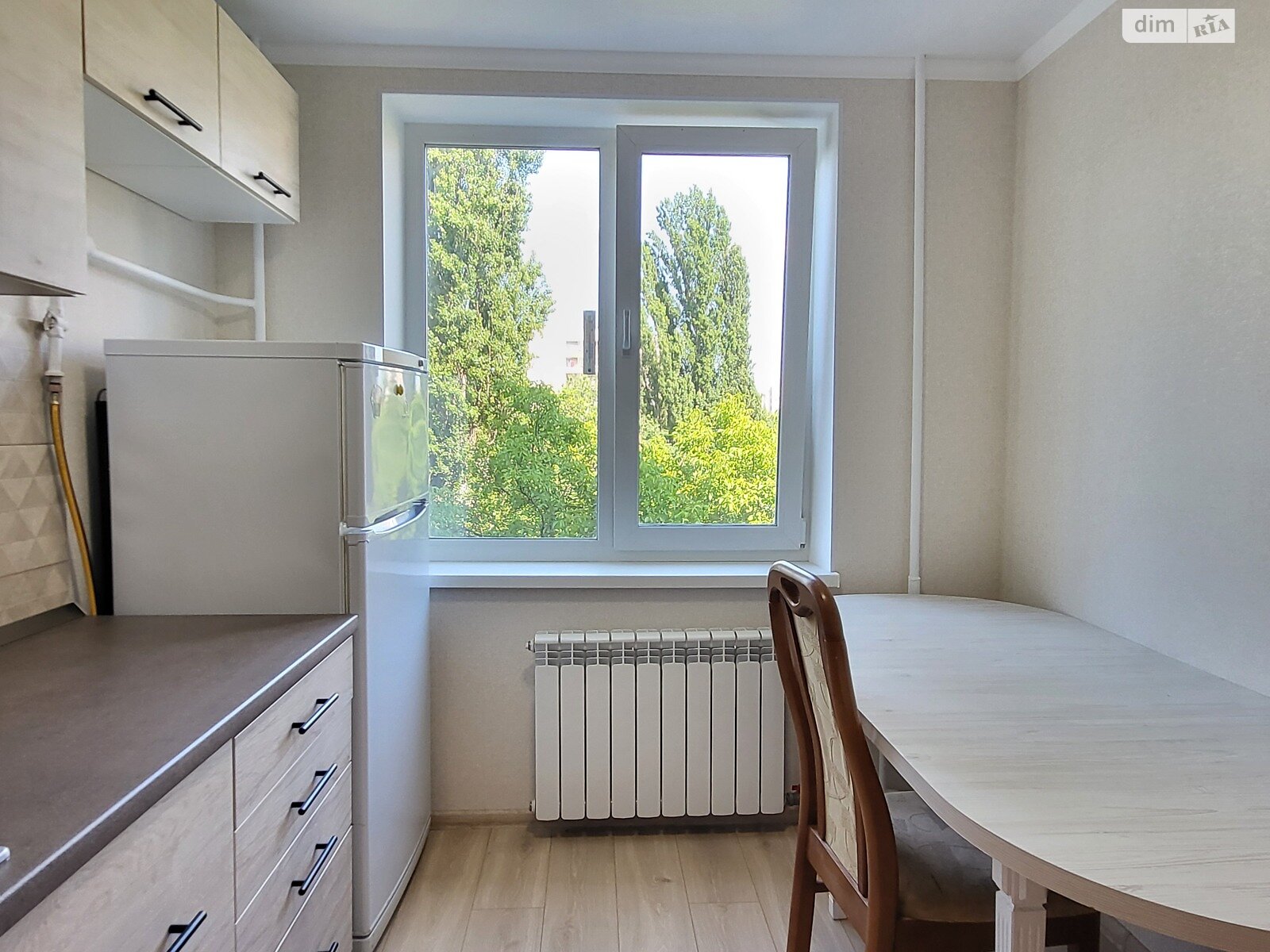 трехкомнатная квартира в Виннице, район Вишенка, на ул. Василия Порика в аренду на долгий срок помесячно фото 1