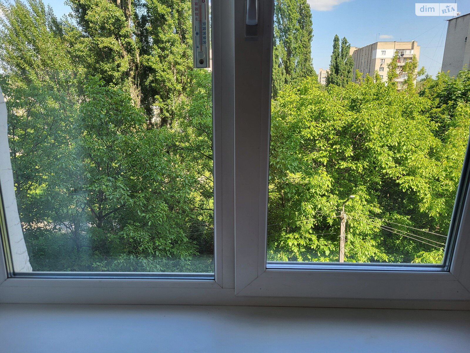 трехкомнатная квартира в Виннице, район Вишенка, на ул. Василия Порика в аренду на долгий срок помесячно фото 1