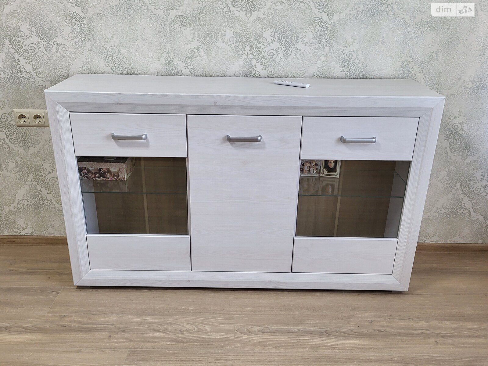 трехкомнатная квартира в Виннице, район Вишенка, на ул. Василия Порика в аренду на долгий срок помесячно фото 1