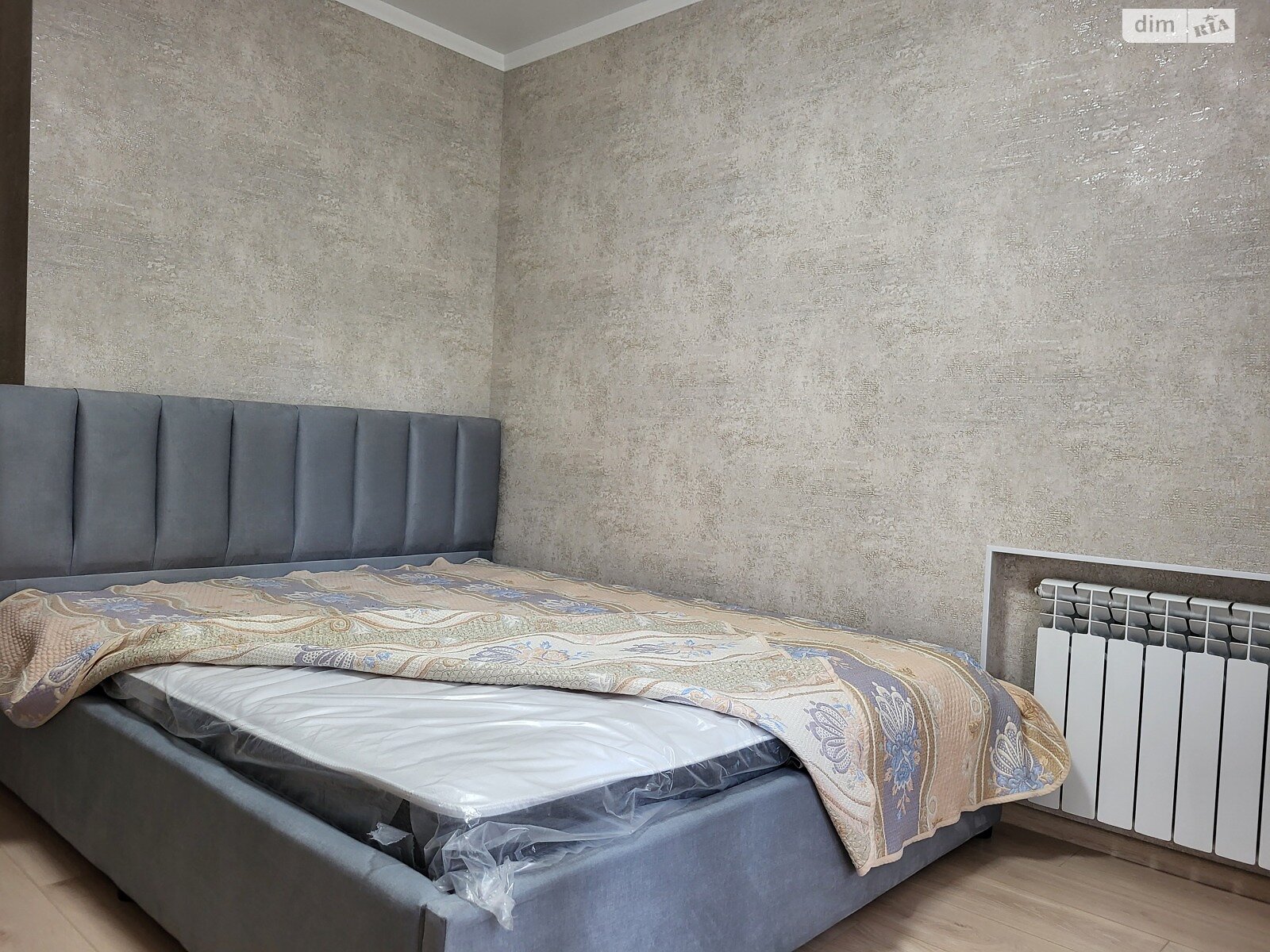 трехкомнатная квартира в Виннице, район Вишенка, на ул. Василия Порика в аренду на долгий срок помесячно фото 1