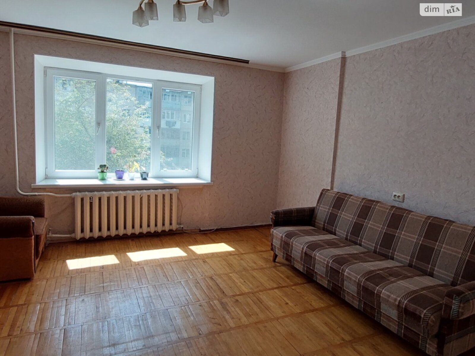 двухкомнатная квартира в Виннице, район Вишенка, на просп. Юности 75 в аренду на долгий срок помесячно фото 1