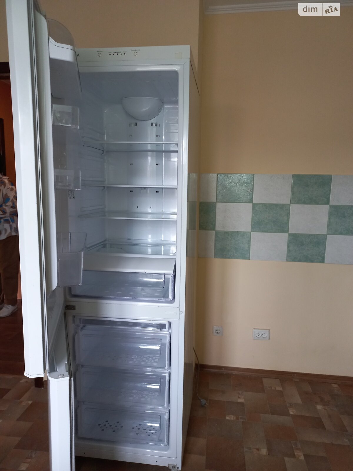однокімнатна квартира в Вінниці, район Вишенька, на просп. Юності 6А в довготривалу оренду помісячно фото 1 однокімнатна квартира в Вінниці, район Вишенька, на просп. Юності 6А в довготривалу оренду помісячно фото 1