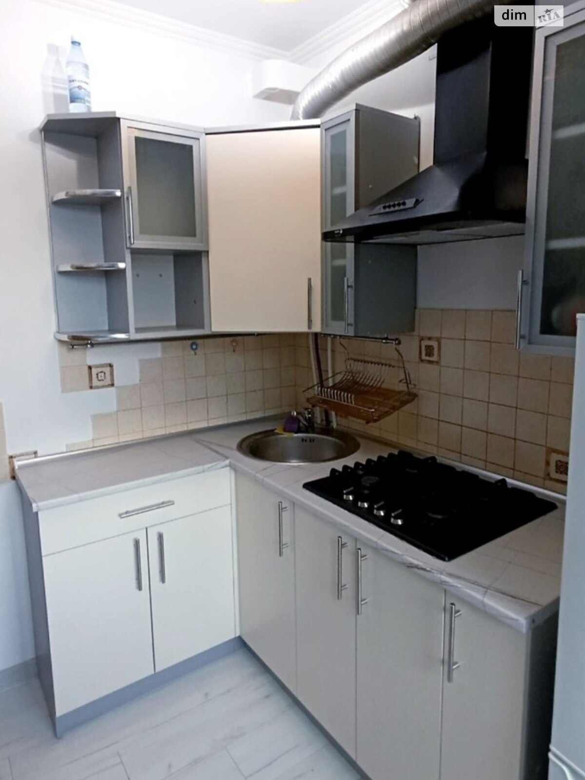 однокімнатна квартира в Вінниці, район Вишенька, на просп. Юності 17 в довготривалу оренду помісячно фото 1 однокімнатна квартира в Вінниці, район Вишенька, на просп. Юності 17 в довготривалу оренду помісячно фото 1