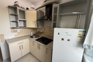 однокімнатна квартира в Вінниці, район Вишенька, на просп. Юності 17 в довготривалу оренду помісячно фото 2