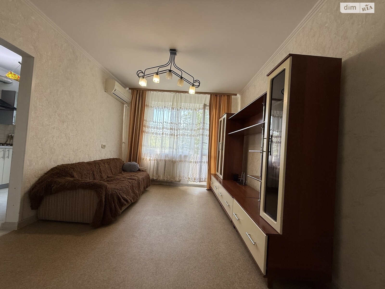 однокімнатна квартира в Вінниці, район Вишенька, на просп. Юності 17 в довготривалу оренду помісячно фото 1