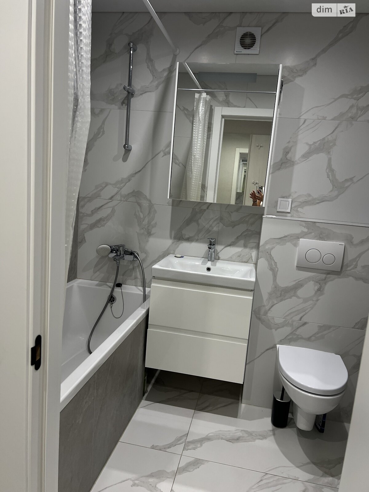 однокомнатная квартира в Виннице, район Вишенка, на просп. Юности 16Б, кв. 28 в аренду на долгий срок помесячно фото 1