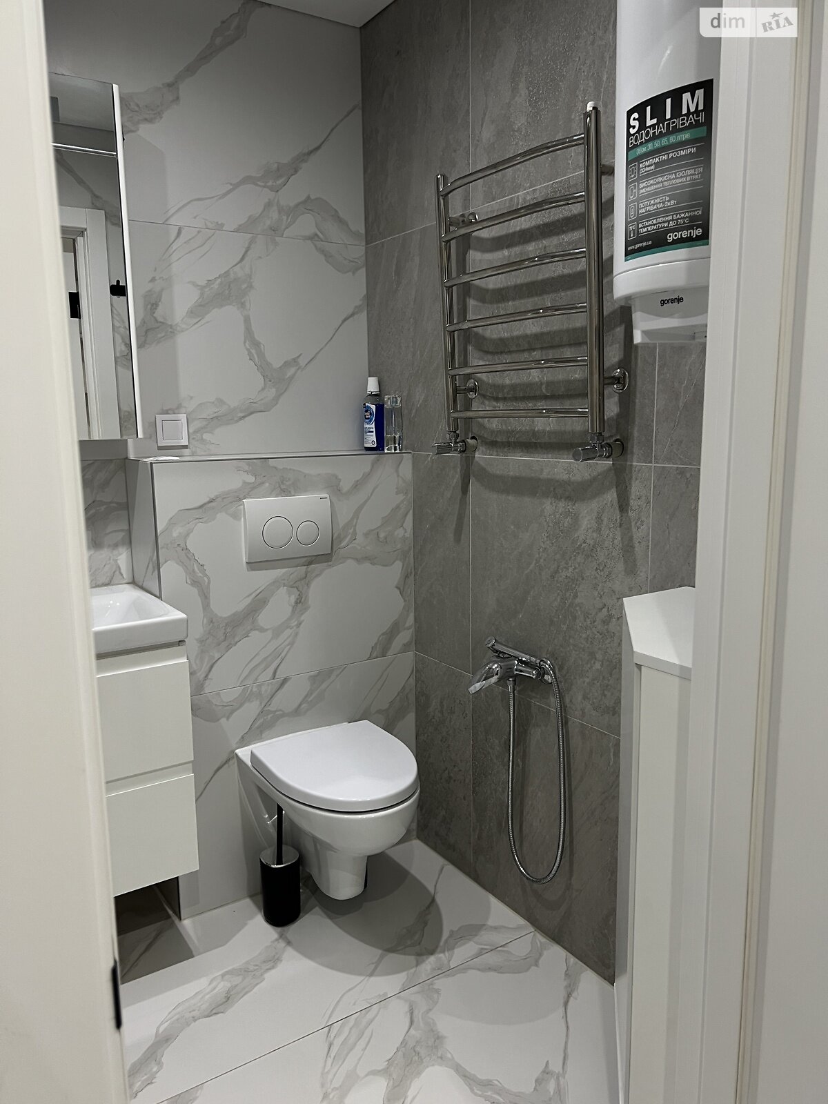 однокомнатная квартира в Виннице, район Вишенка, на просп. Юности 16Б, кв. 28 в аренду на долгий срок помесячно фото 1