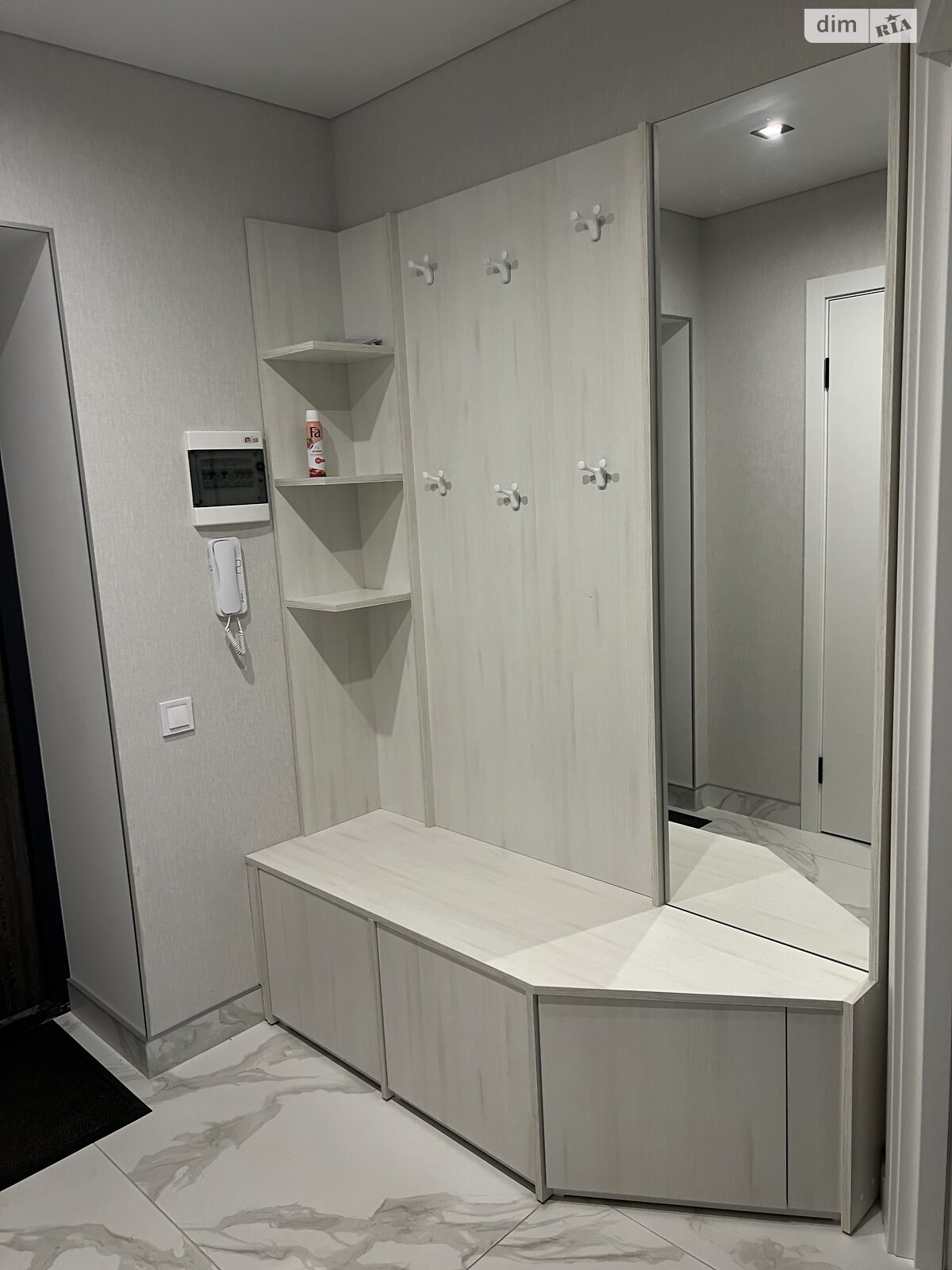 однокомнатная квартира в Виннице, район Вишенка, на просп. Юности 16Б, кв. 28 в аренду на долгий срок помесячно фото 1