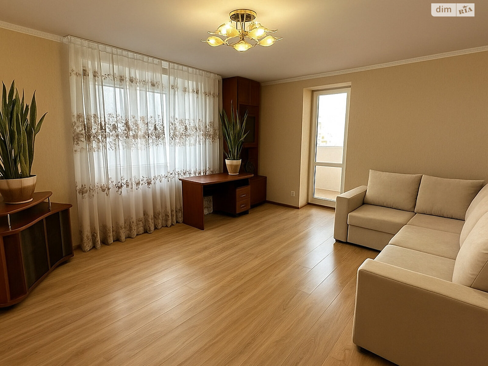 однокімнатна квартира в Вінниці, район Вишенька, на просп. Юності в довготривалу оренду помісячно фото 1