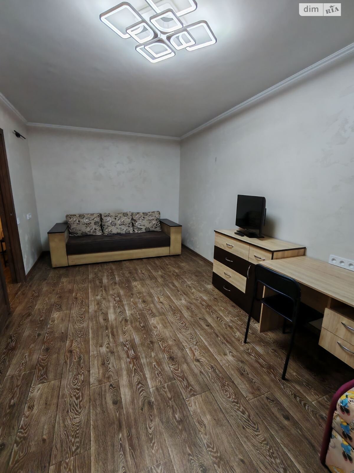 однокомнатная квартира в Виннице, район Военный городок, на ул. Антонова Олега 54 в аренду на долгий срок помесячно фото 1 однокомнатная квартира в Виннице, район Военный городок, на ул. Антонова Олега 54 в аренду на долгий срок помесячно фото 1