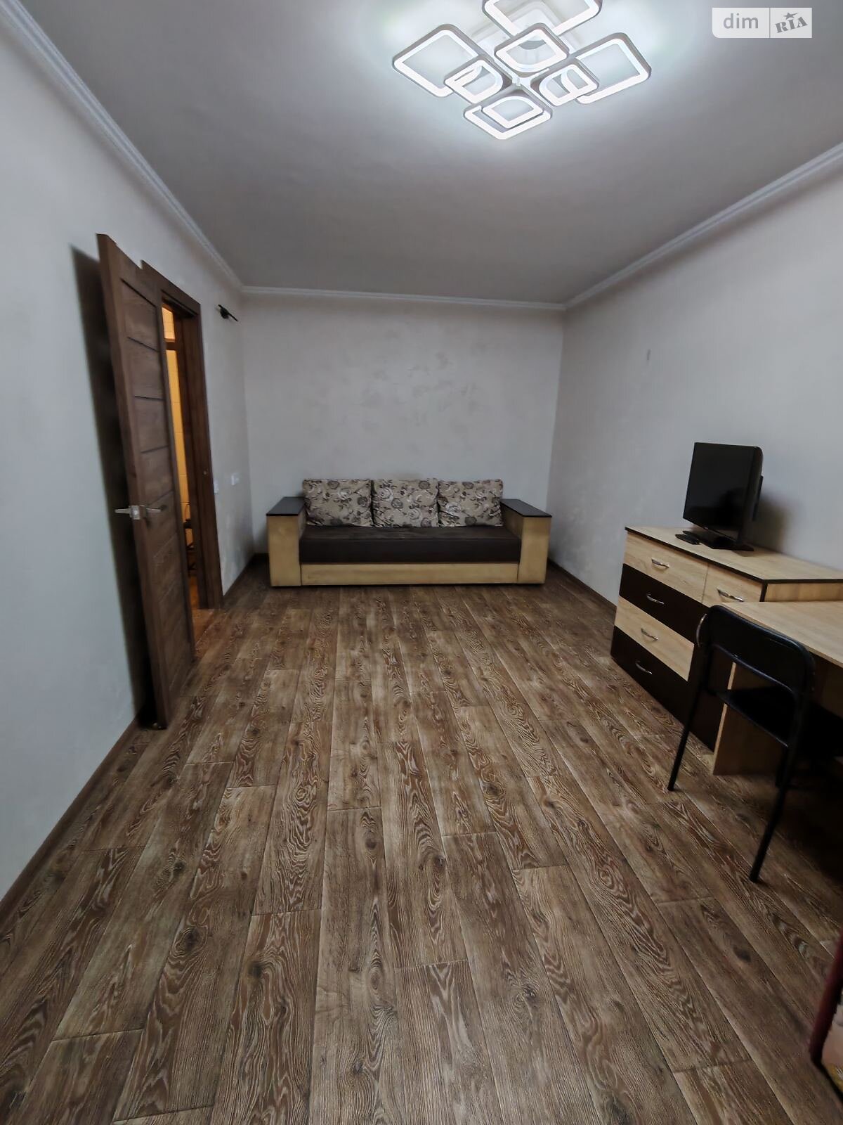 однокомнатная квартира в Виннице, район Военный городок, на ул. Антонова Олега 54 в аренду на долгий срок помесячно фото 1 однокомнатная квартира в Виннице, район Военный городок, на ул. Антонова Олега 54 в аренду на долгий срок помесячно фото 1