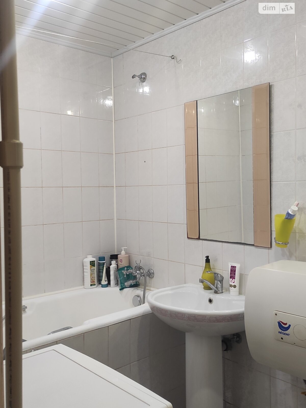 трехкомнатная квартира в Виннице, район Военный городок, на ул. Павла Тычины 13 в аренду на долгий срок помесячно фото 1