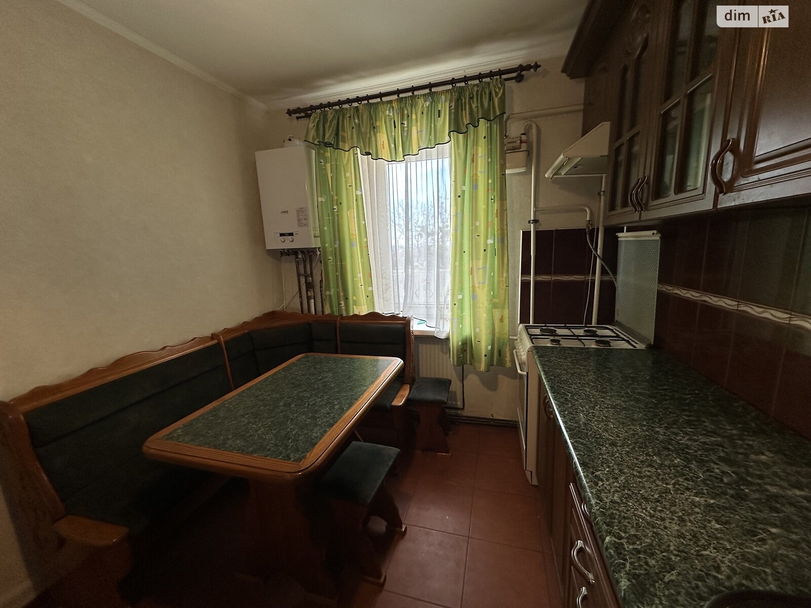 трехкомнатная квартира в Виннице, район Военный городок, на ул. Павла Тычины в аренду на долгий срок помесячно фото 1 трехкомнатная квартира в Виннице, район Военный городок, на ул. Павла Тычины в аренду на долгий срок помесячно фото 1