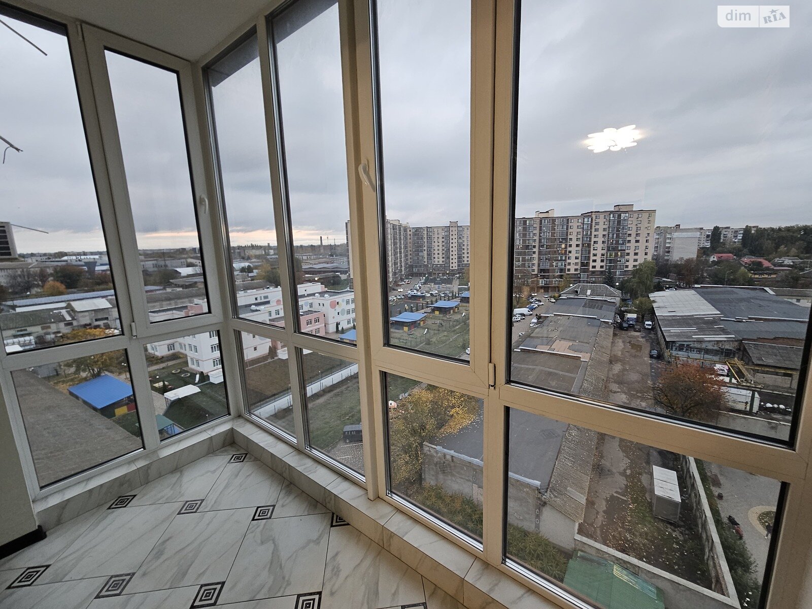 двухкомнатная квартира в Виннице, район Военный городок, на ул. Шимка Максима 38Б в аренду на долгий срок помесячно фото 1 двухкомнатная квартира в Виннице, район Военный городок, на ул. Шимка Максима 38Б в аренду на долгий срок помесячно фото 1