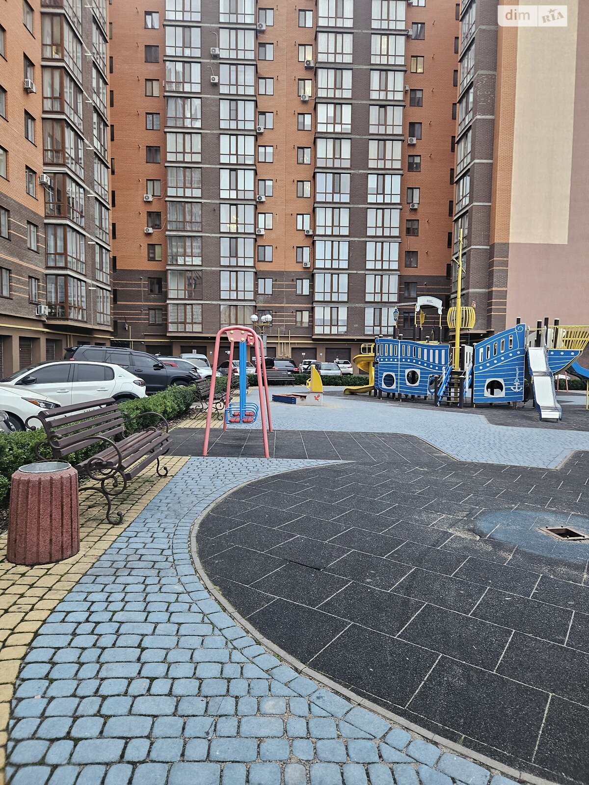 двухкомнатная квартира в Виннице, район Военный городок, на ул. Шимка Максима 38Б в аренду на долгий срок помесячно фото 1 двухкомнатная квартира в Виннице, район Военный городок, на ул. Шимка Максима 38Б в аренду на долгий срок помесячно фото 1