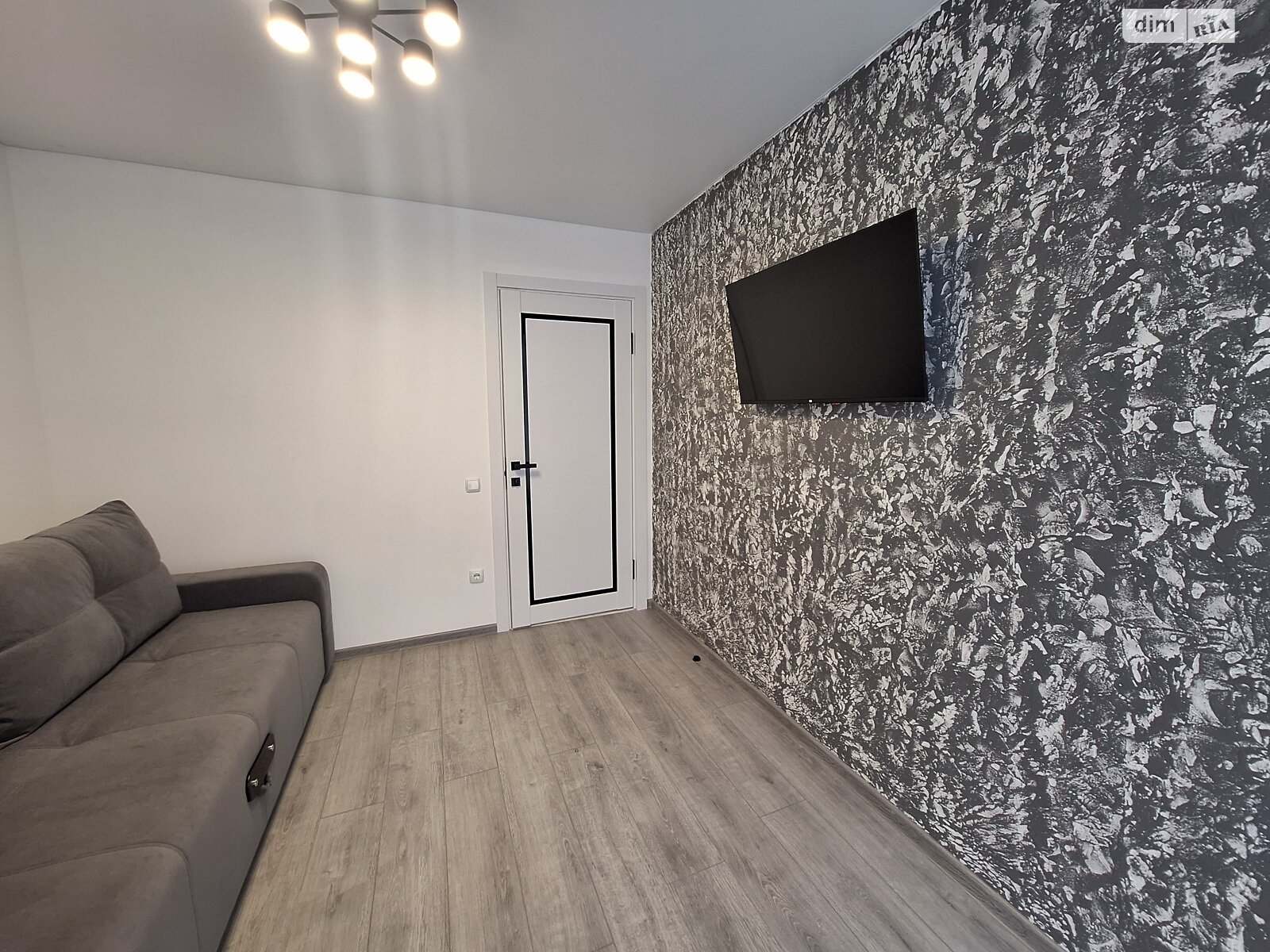 двокімнатна квартира в Вінниці, на просп. Юності в довготривалу оренду помісячно фото 1 двокімнатна квартира в Вінниці, на просп. Юності в довготривалу оренду помісячно фото 1